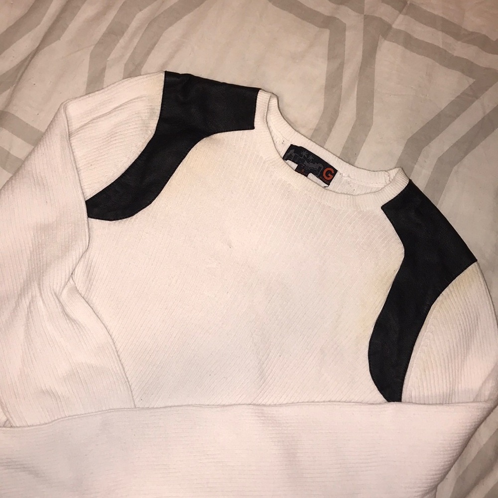 ✨guess ribbed top